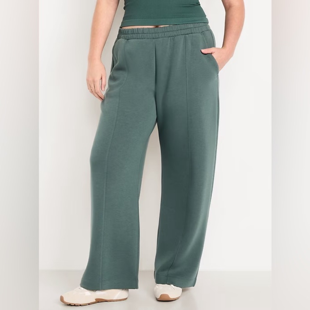 NWT! Old Navy Lakeshore High-Waisted Bounce Fleece Wide-Leg Sweatpants 🩷